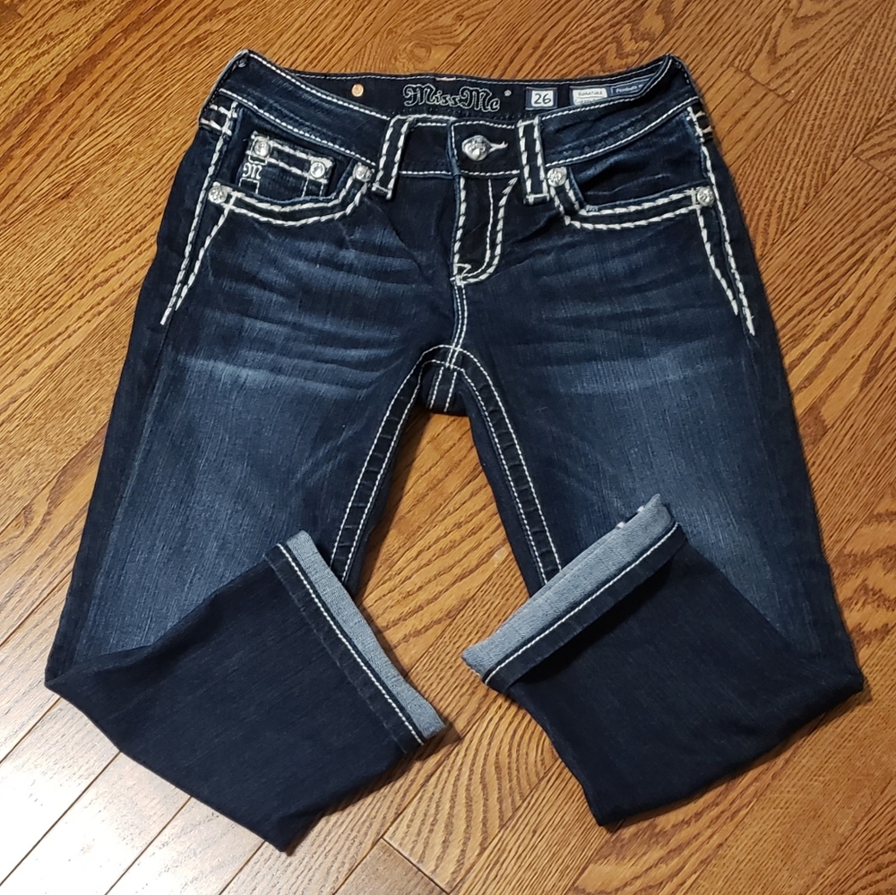 Miss Me Dark Wash Capris 26